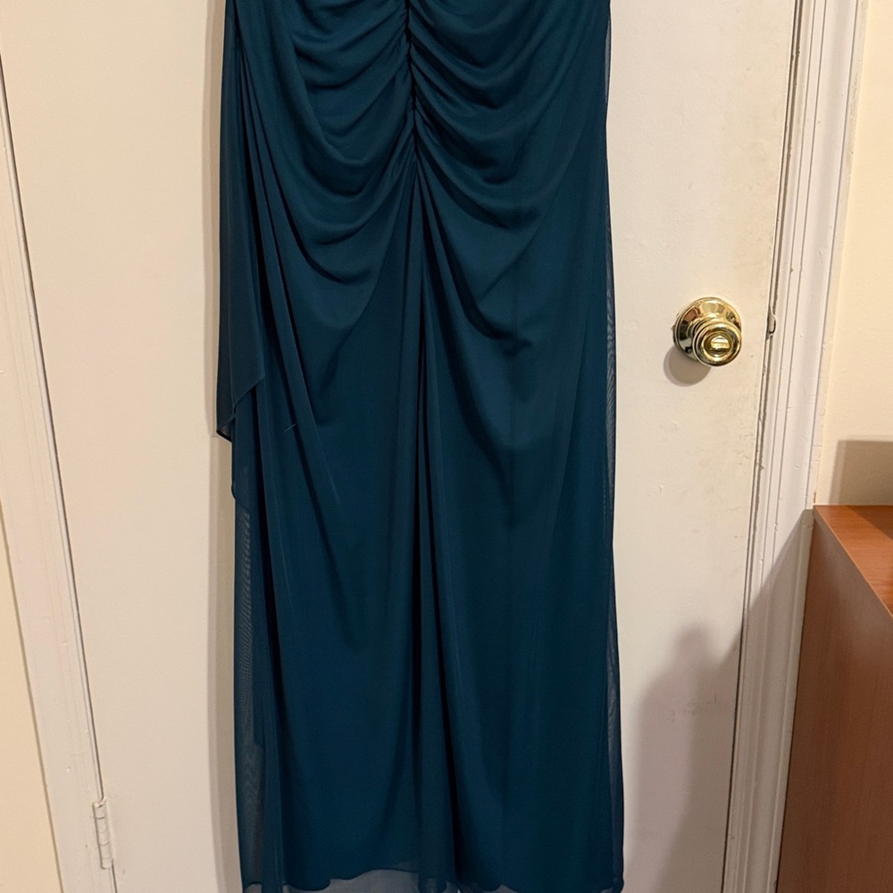 Xscape Teal Gown with Black Lace Accents - Picture 4 of 5